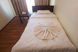 Hotel yambu single bed room